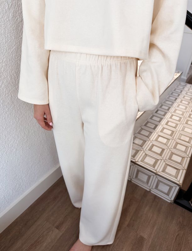 Relaxed Stay Wide Leg Pant
