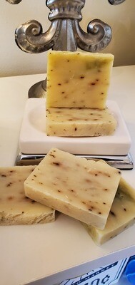 Organic Peppermint Soap Infused with Crushed Peppermint Leaves