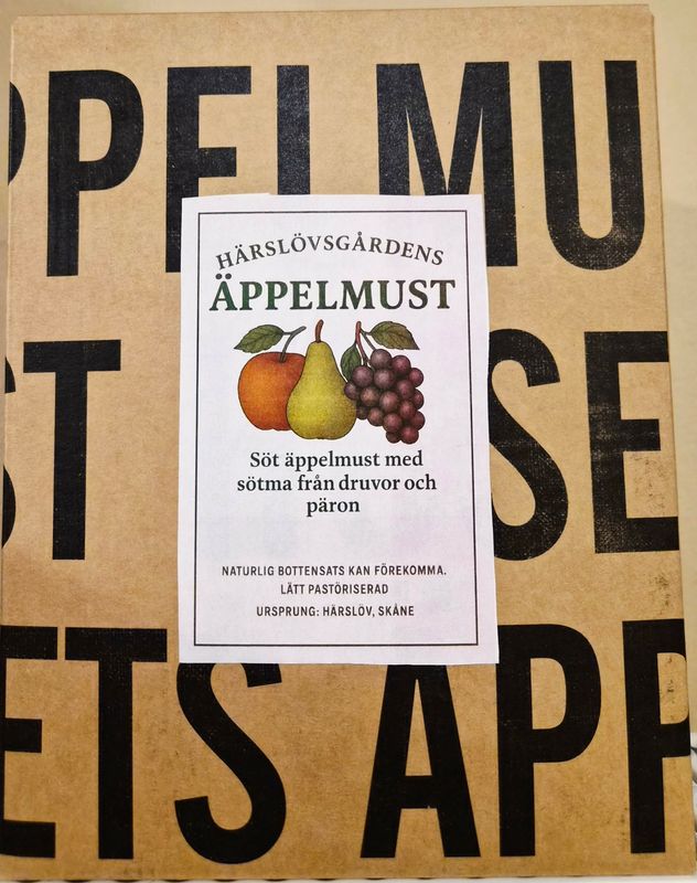 Kims goda äppelmust på höst äpplen, vindruvor &amp; päron 3000 ml tetrapack