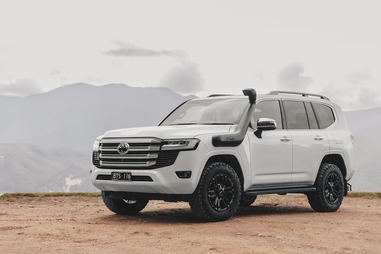 Safari Armax Toyota Landcruiser 300 Series Snorkel