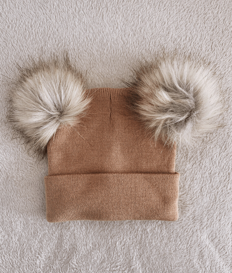 Pom Pom Unisex Kids Beanie Hat