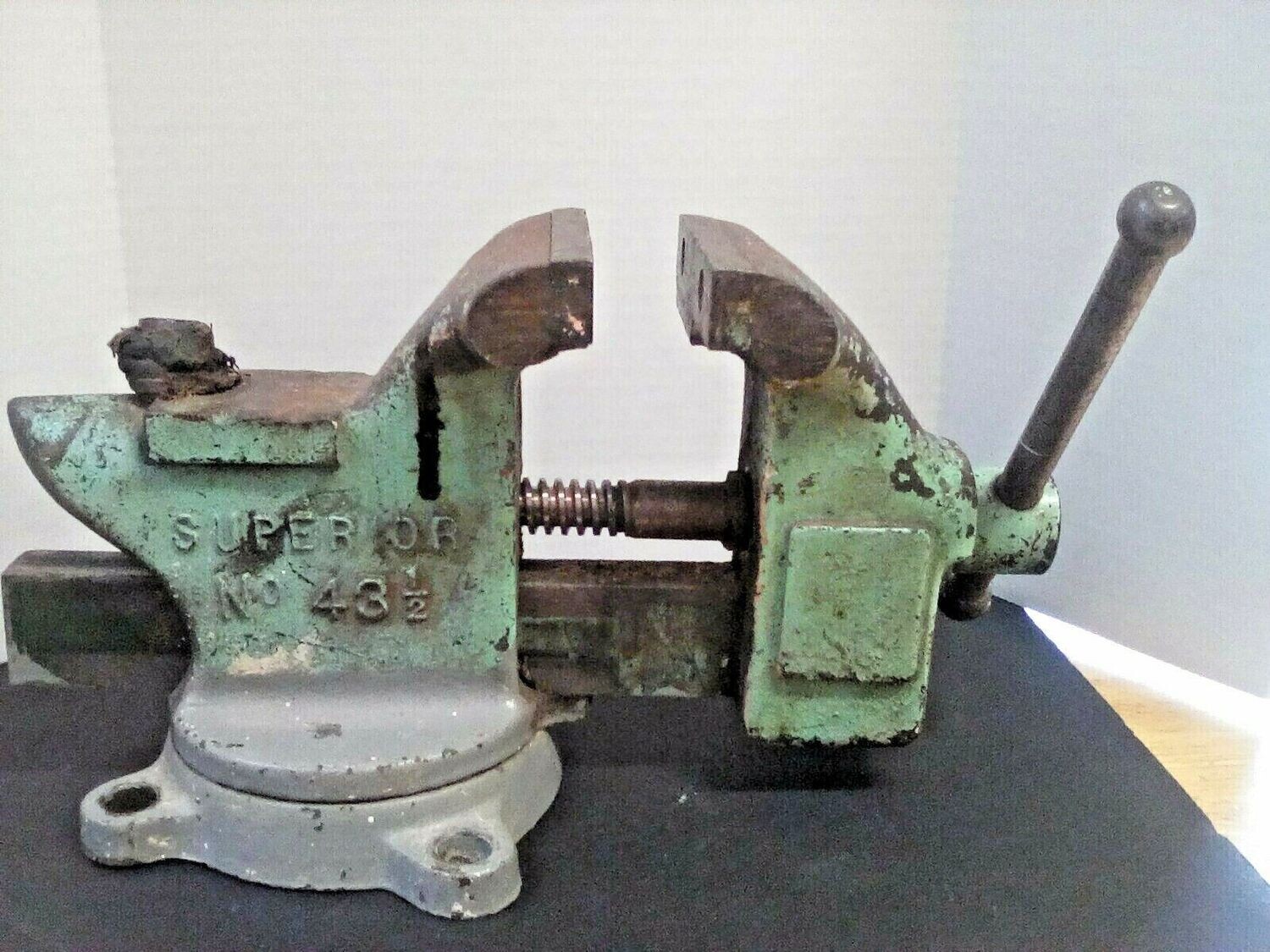 #1-1780 Erie tool works vise