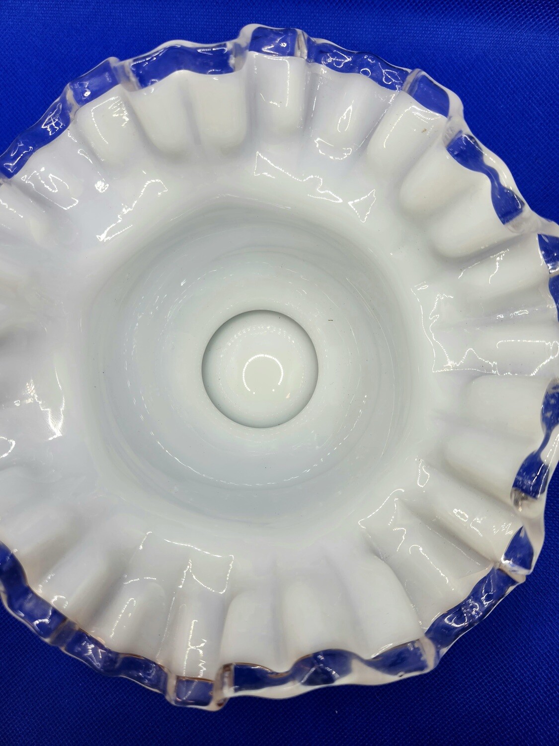 Sivercrest Milk Glass Vase 