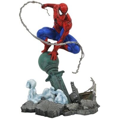 Marvel Comics Gallery Spider-Man Statue