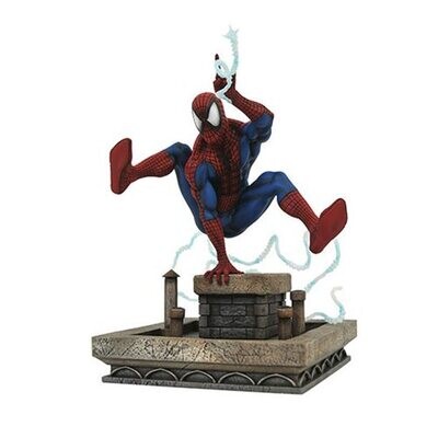 Marvel Comics Gallery Spider-Man 1990's statue