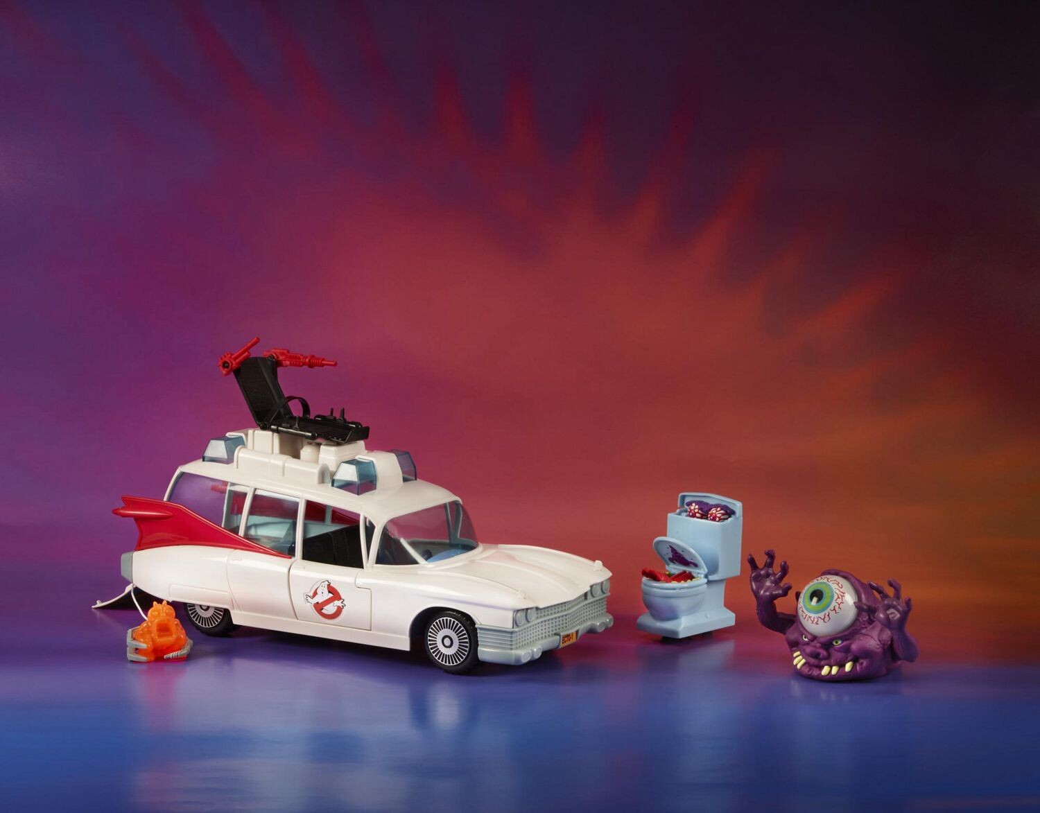 Ghostbusters Kenner Classics The Real Ghostbusters Ecto-1 Retro Vehicle