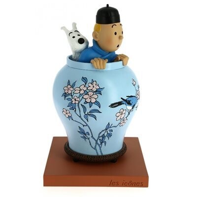 Tintin and Snowy Blue Lotus Vase The Icons Collection Resin Statue