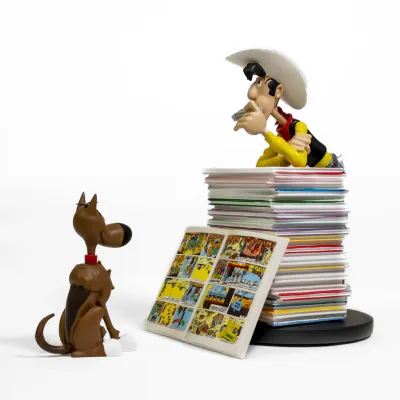 Lucky Luke and Rantanplan Stack of Albums​ Statue