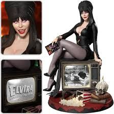 Elvira Mistress of the Dark Static-6 11 Inch Limited Edition 1/6 Scale Statue