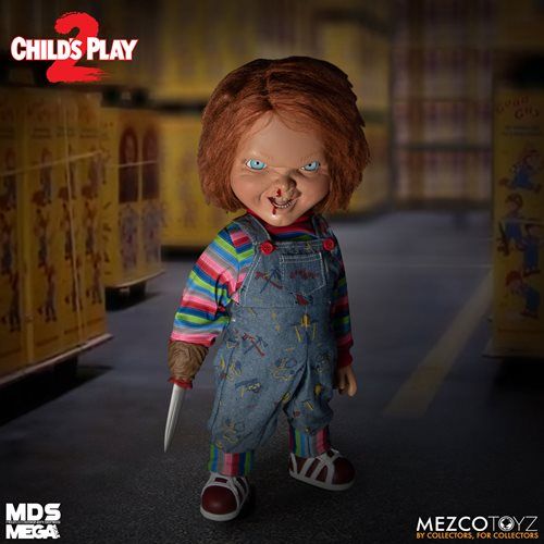 Child&#39;s Play 2 Menacing Chucky Talking Mega-Scale 15-Inch Figure