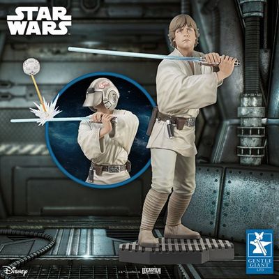 Star Wars: A New Hope Luke Skywalker Training Milestones Limited Edition Statue