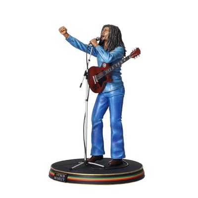 Bob Marley Live at the Rainbow Theatre 1977 Concert Posed Figure