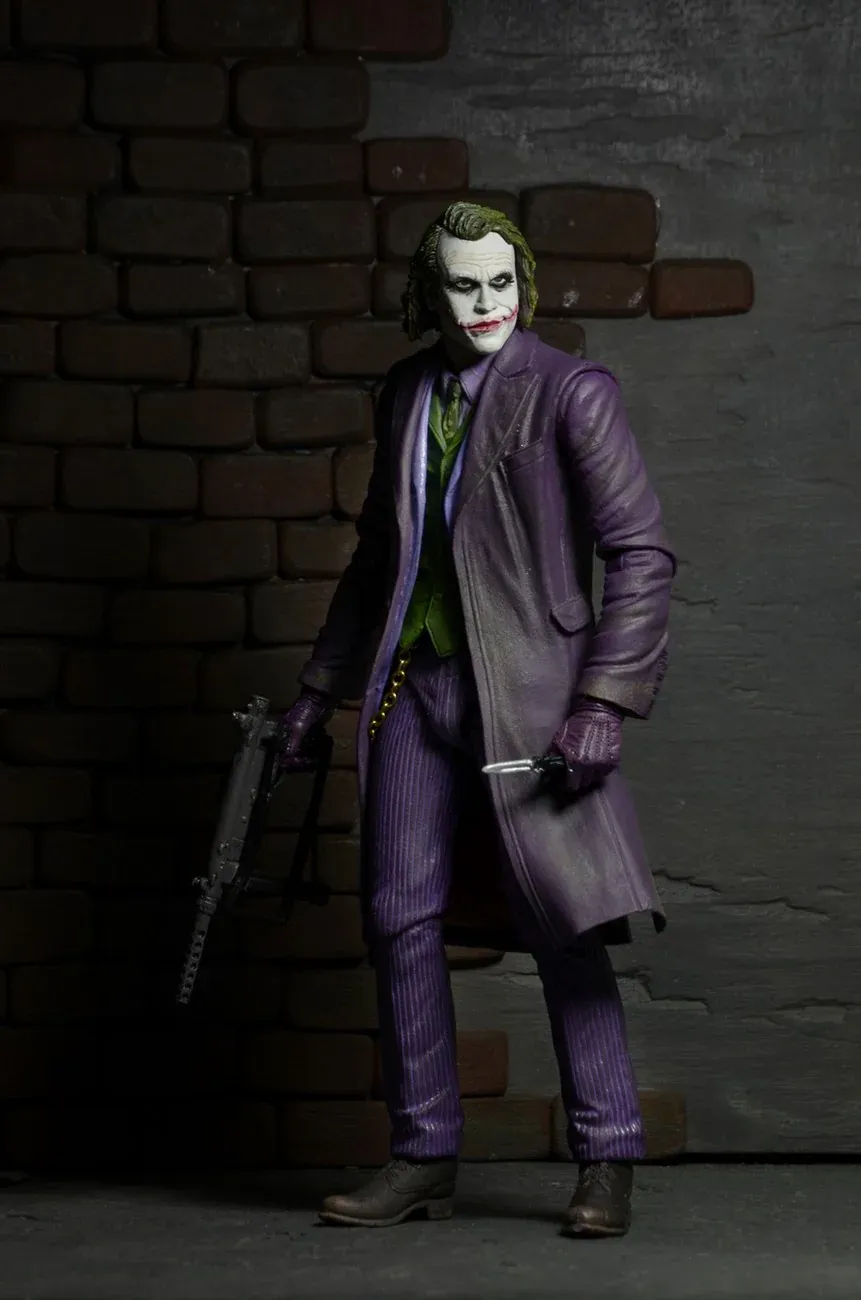 Batman The Dark Knight The Joker Heath Ledger 1/4 Scale Action Figure