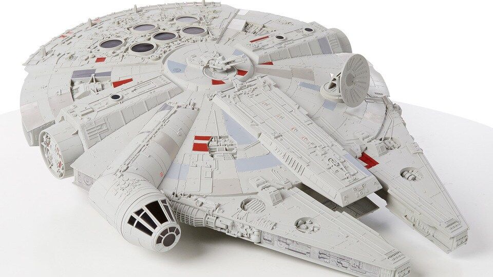 Star Wars Hero Series Millenium Falcon 24 Inch 2014 Disney Walmart Exclusive Vehicle