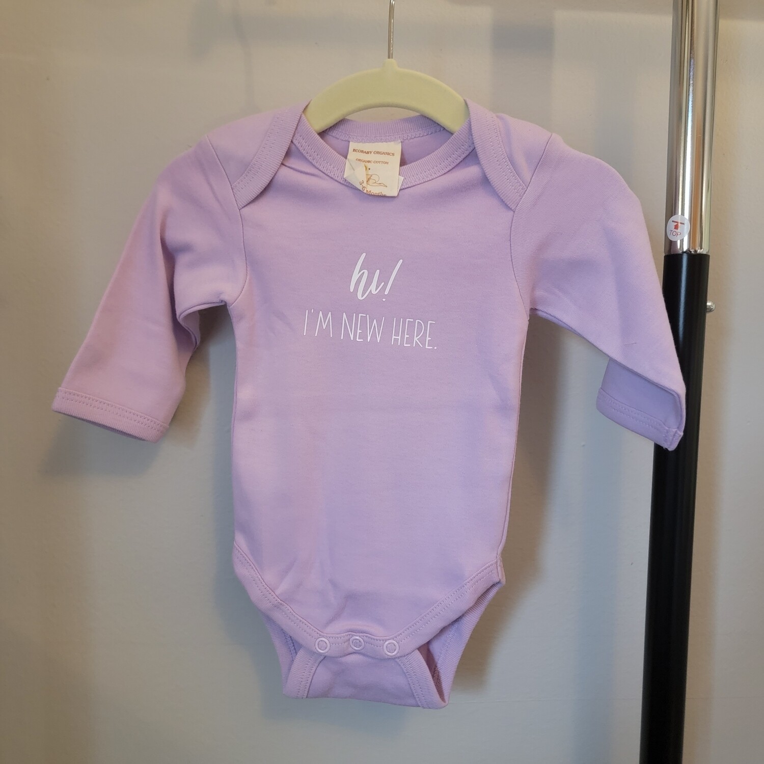 Hi! I&#39;m new here/Lavender/Long Sleeve/
3-6 months