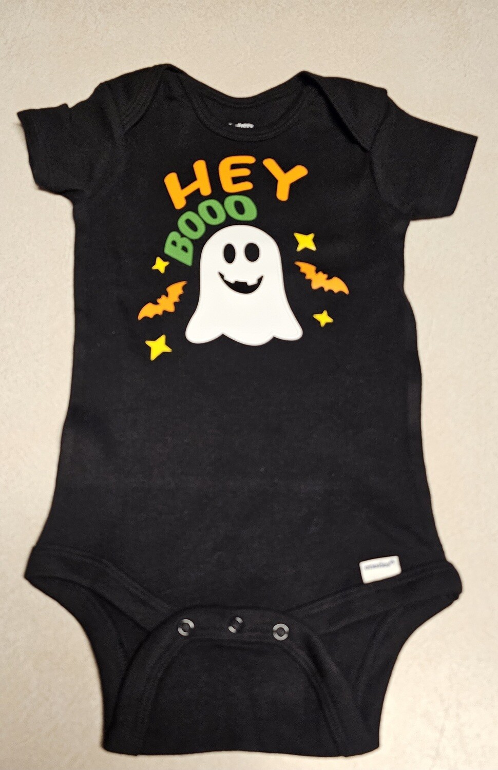 HEY BOO Onesie /Black/Short Sleeved