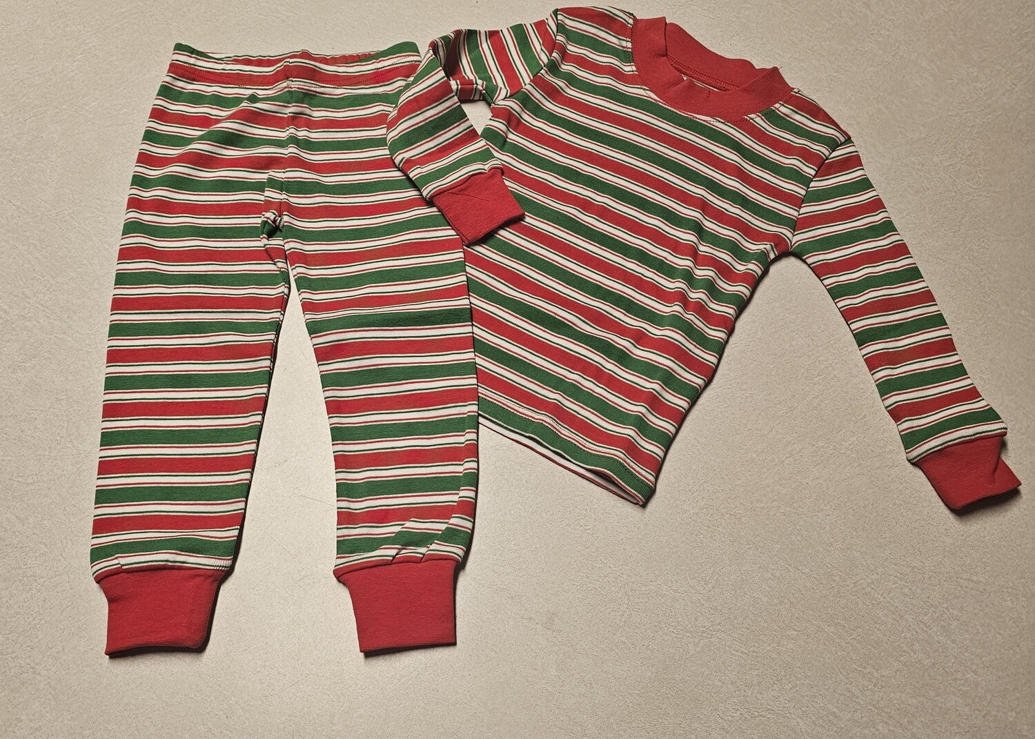 Unisex Long Sleeved Pajamas 
Red/Green Stripe