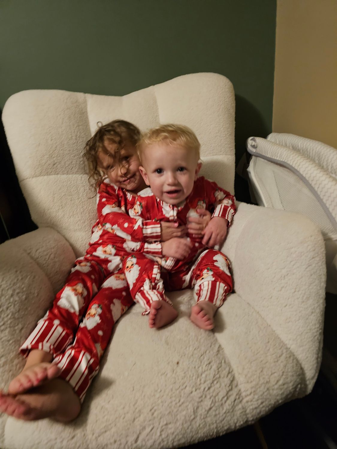 Vintage Santa 2 piece Pjs
