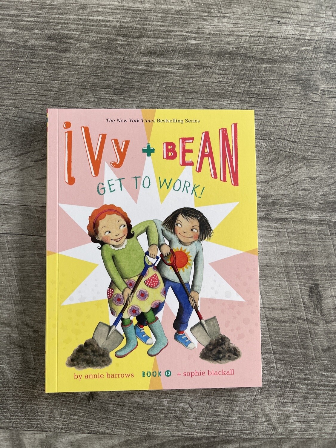 Barrows, Annie-Ivy &amp; Bean Get to Work