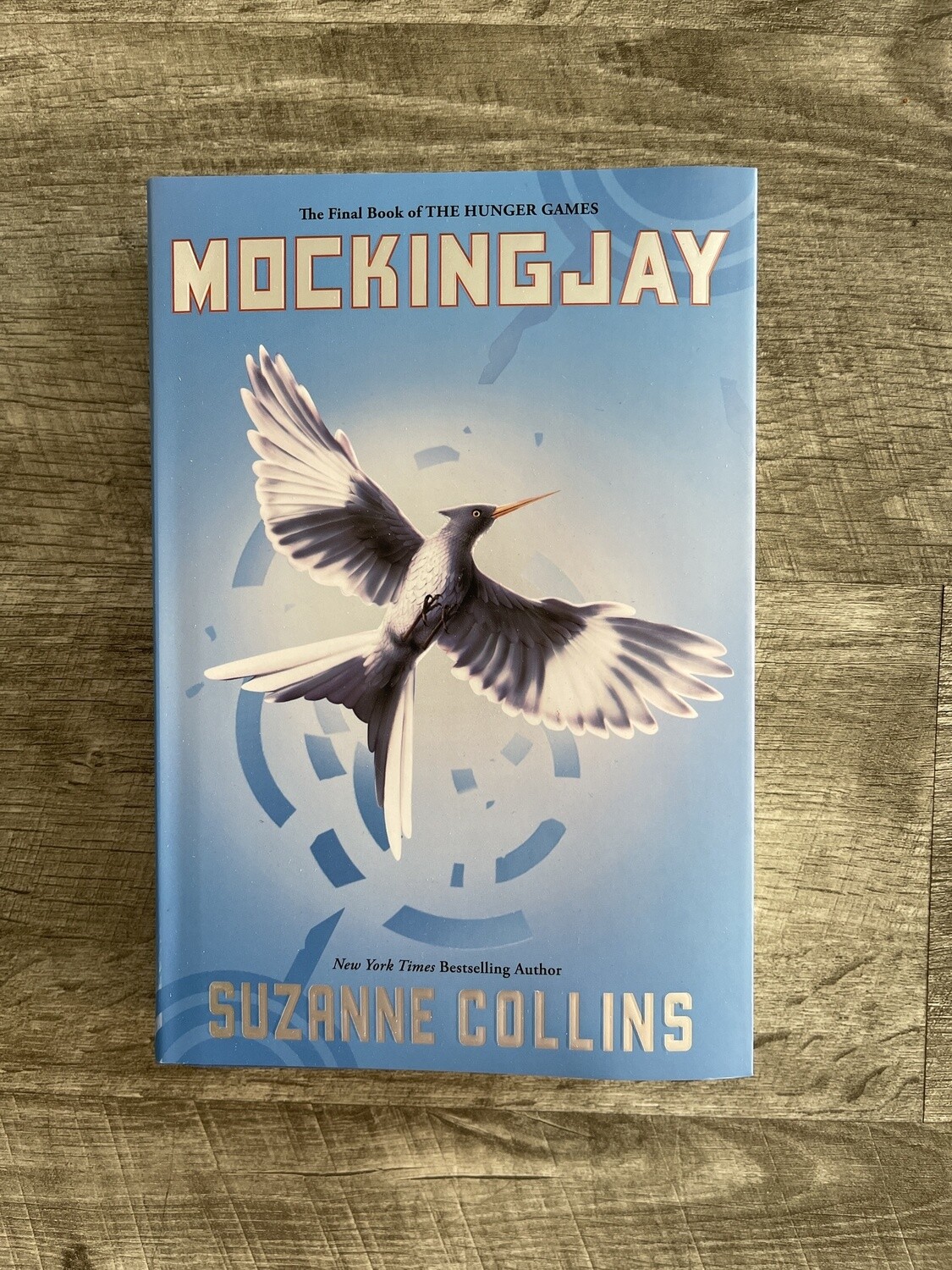 Collins, Suzanne- Mockingjay