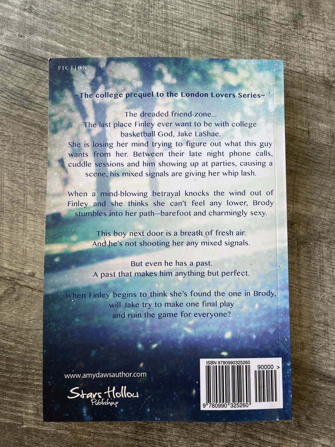 Daws, Amy-Becoming Us