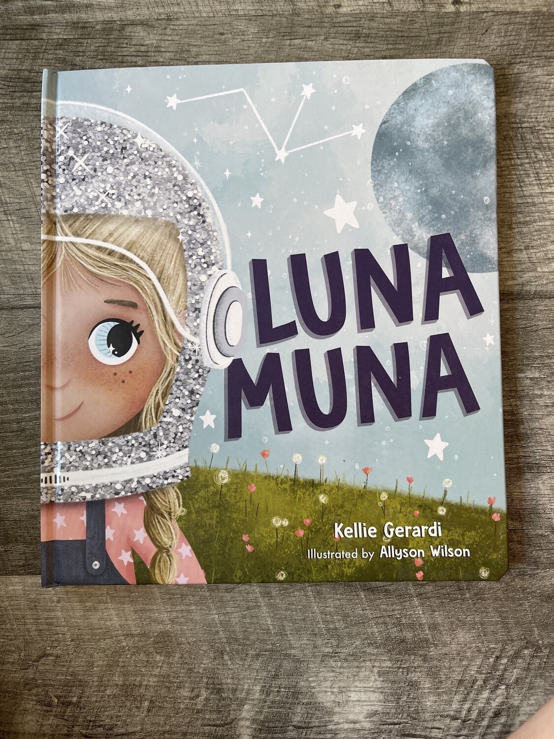 Gerardi, Kellie-Luna Muna