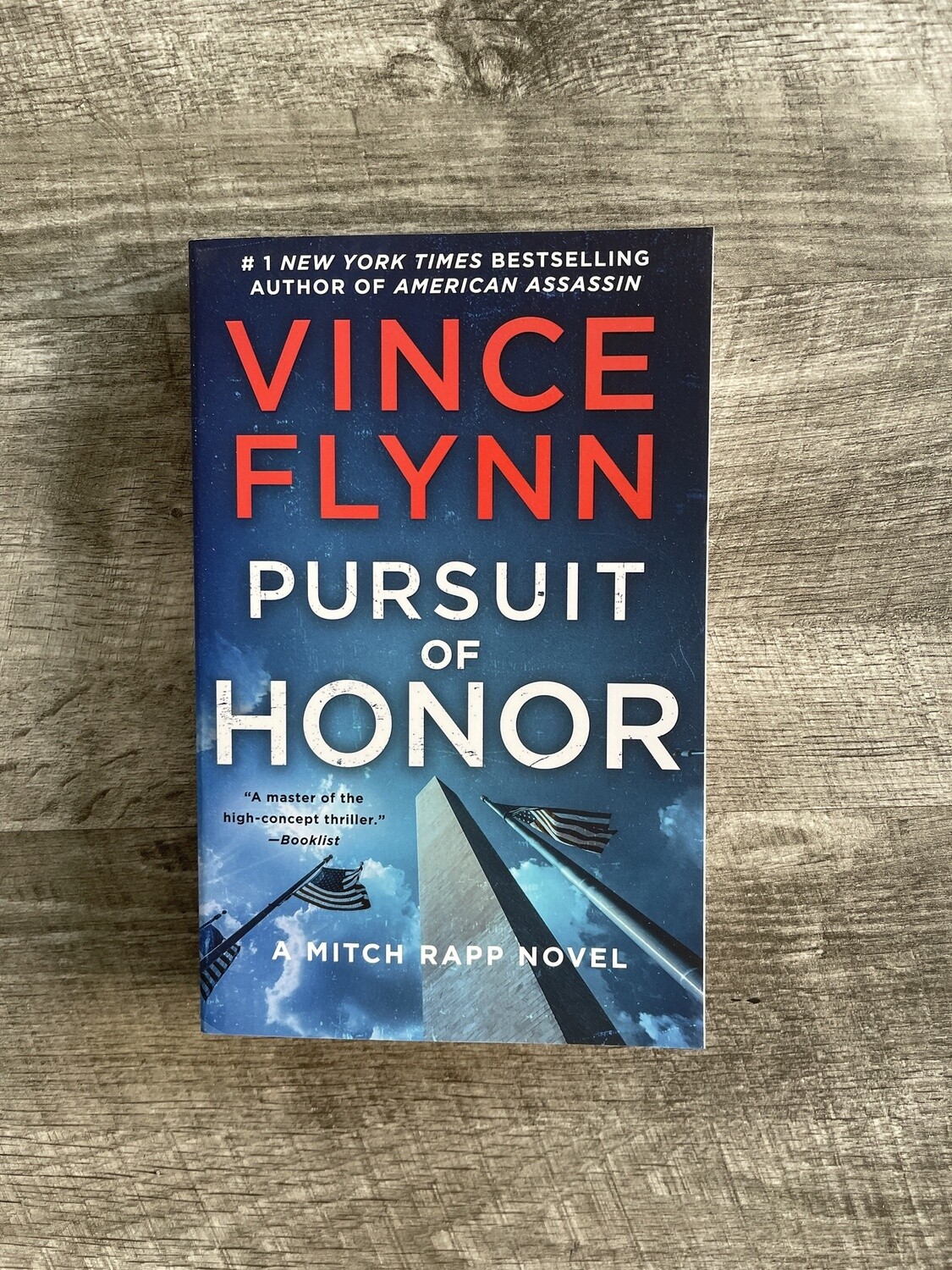Flynn, Vince-Pursuit of Honor