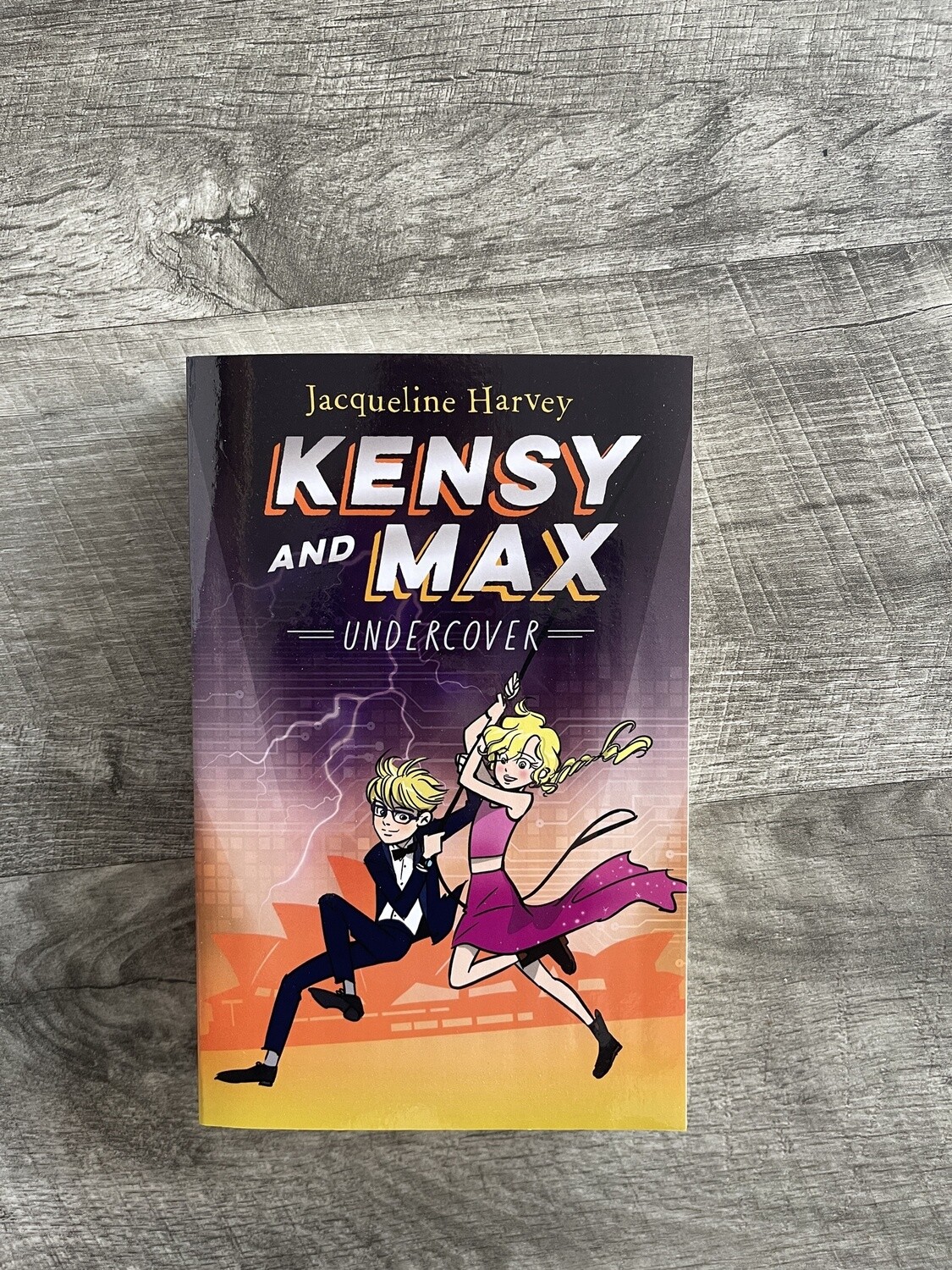 Harvey, Jacqueline-Kensy and Max: Undercover