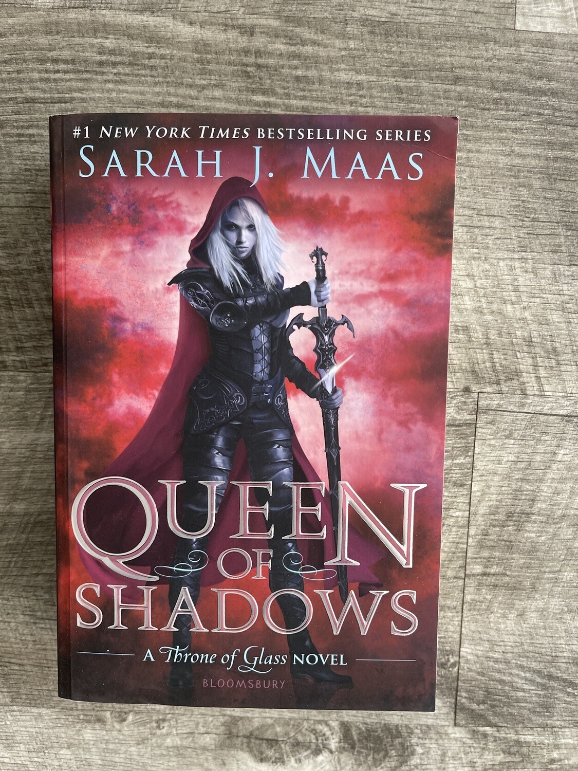Maas, Sarah J-Queen of Shadows, Book Type: Paperback