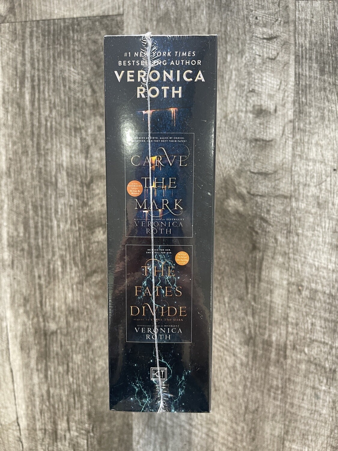 Roth, Veronica-Duology: Crave the Mark, The Fates Divide