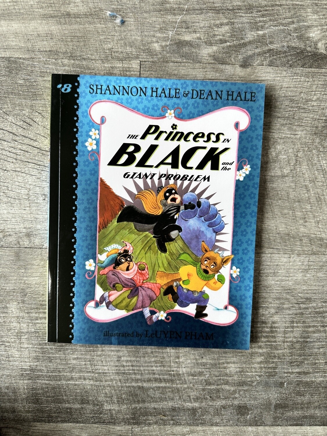 Hale, Shannon-The Princess in Black and the Giant Problem