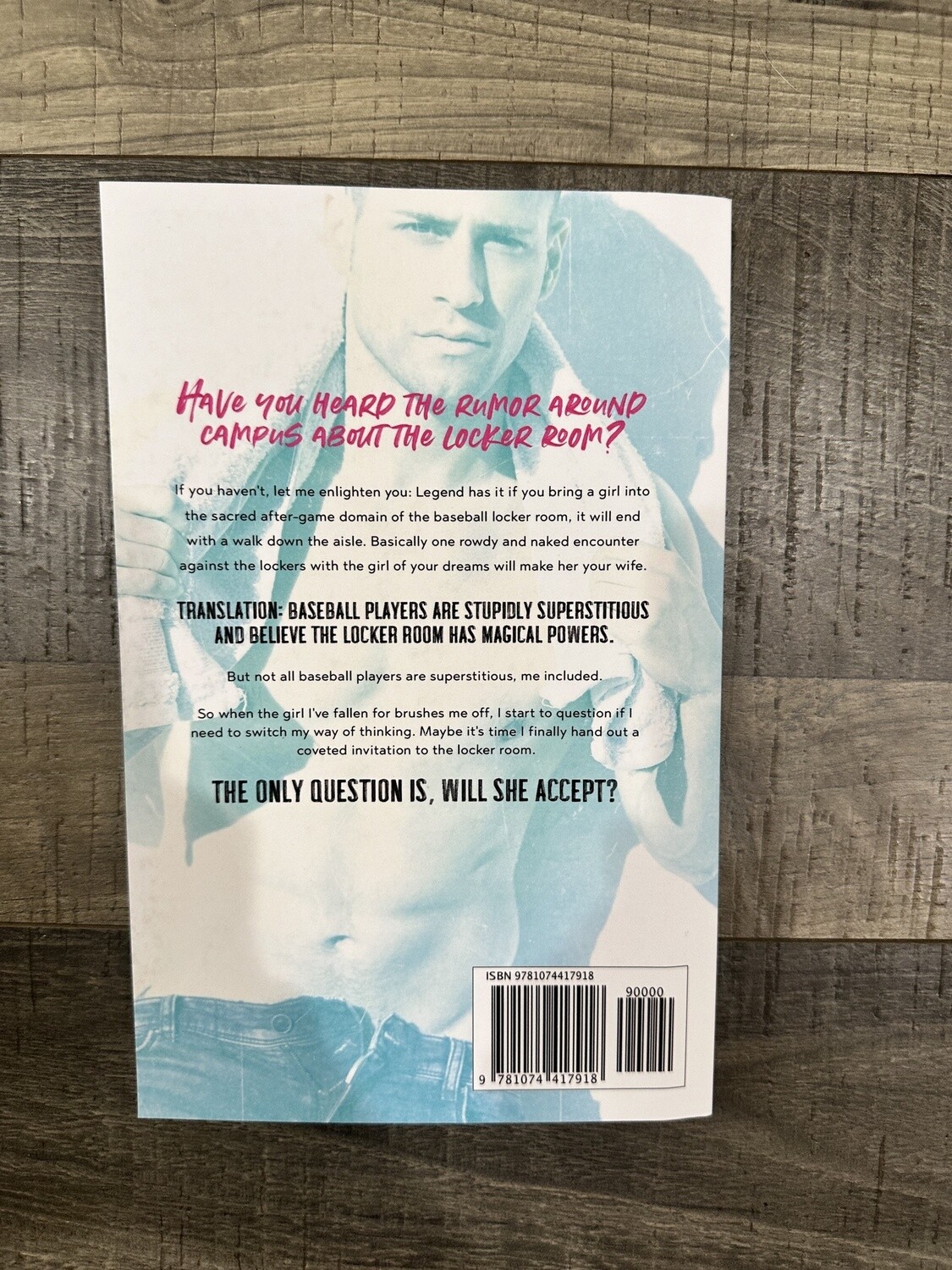 Quinn, Meghan-The Locker Room