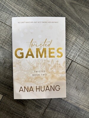Huang, Ana-Twisted Games