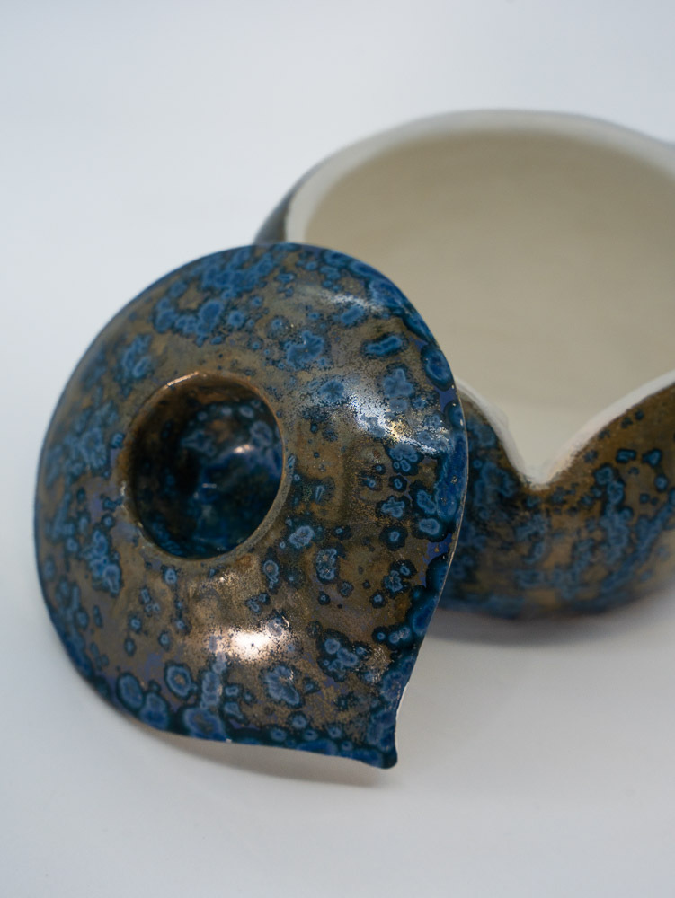 Dunkelblaue Vasen-Miniurne