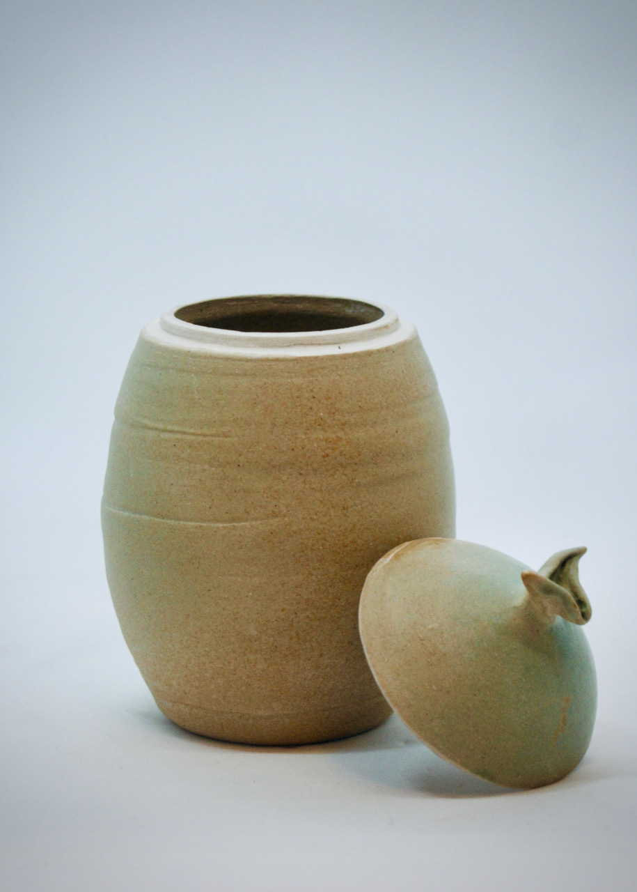 Lachs-hellblaue Miniurne