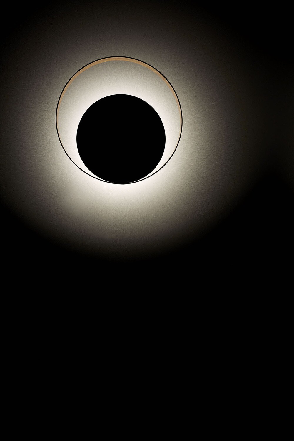CIRCLE WALL 35