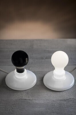 LIGHT BULB LIGHT BULB