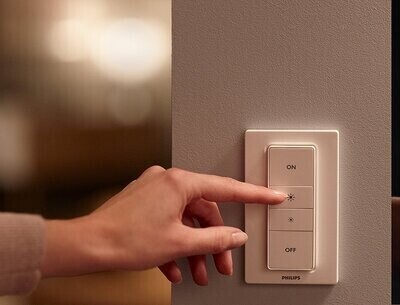 PHILIPS