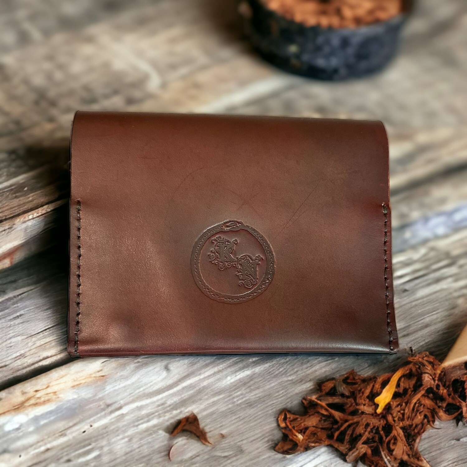 LEATHER ROLL YOUR OWN POUCH