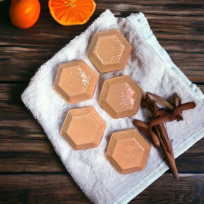 ORANGE &amp; CLOVE SHOWER STEAMER