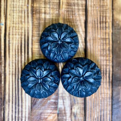 BLACK DAHLIA SOLESEIFE SOAP