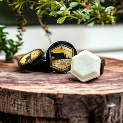 WELLSPRING TEA TREE SHAMPOO BAR