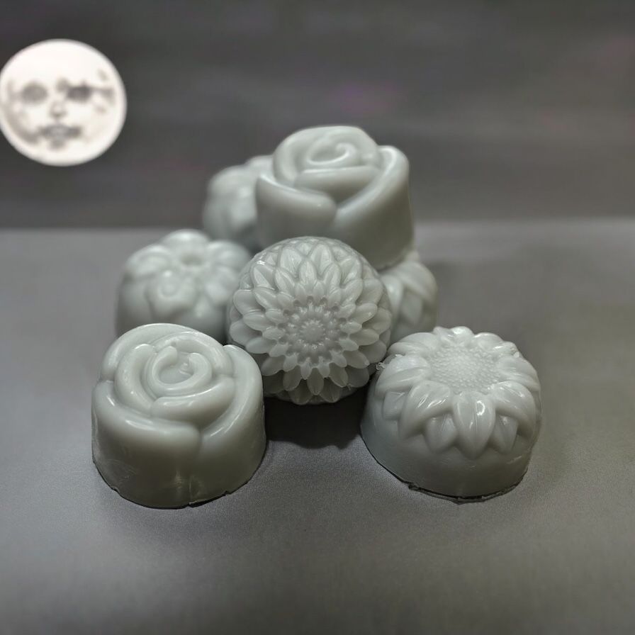 FULL MOON WAX TARTS