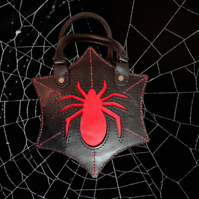 SPIDER HANDBAG