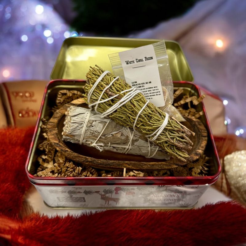 CLEANSING GIFT TIN