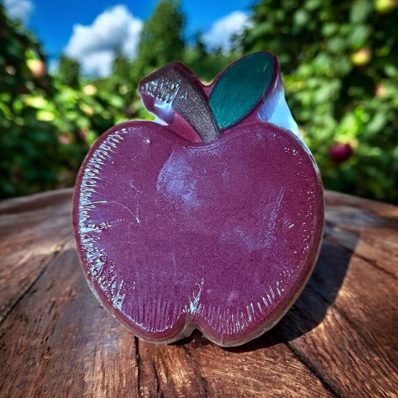 APPLE BATH BOMB