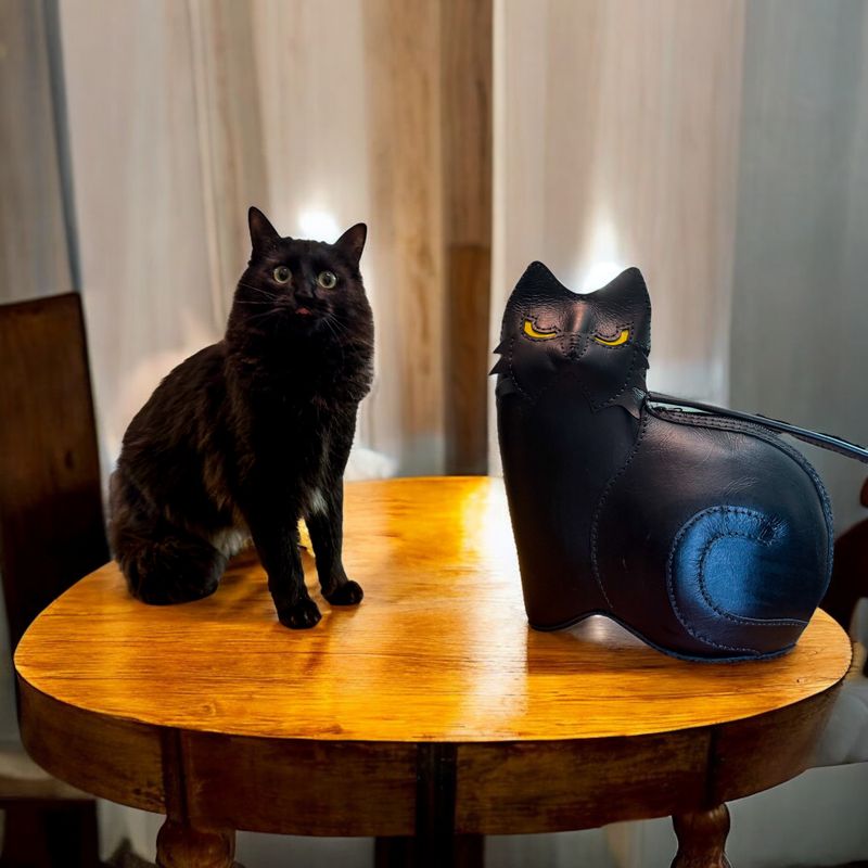 CAT HANDBAG