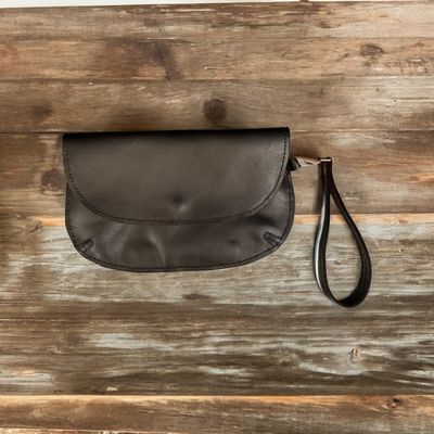 WRISTLET