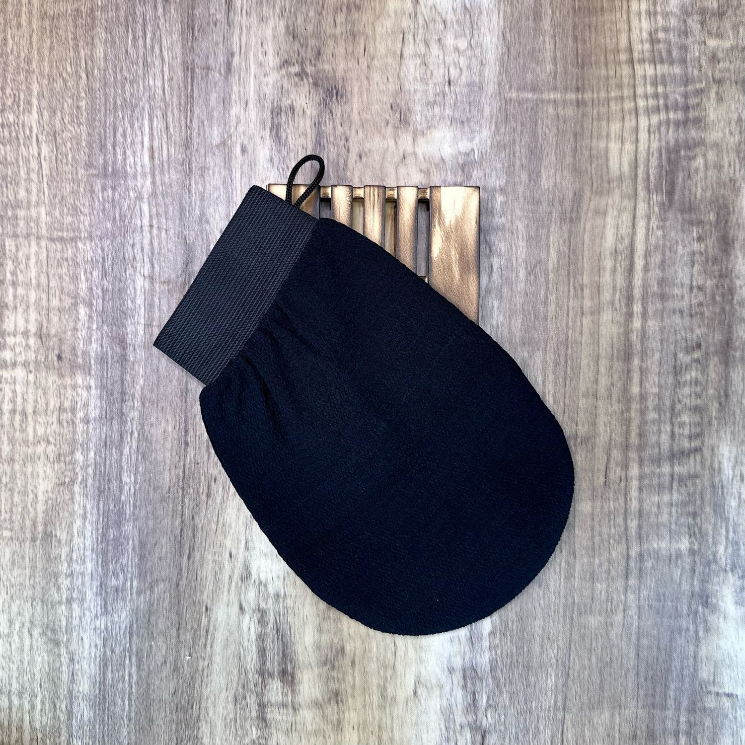 Kessa Exfoliating Mitt