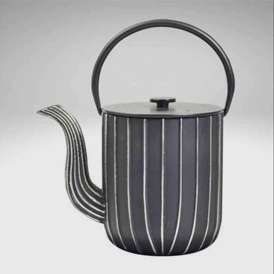 Black &amp; Silver Cast Iron Tea Pot